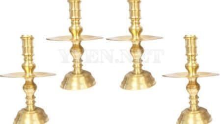 Bộ Chân Nến Bằng Đồng Các Kích Cỡ 2 Bộ Chân Nến Bằng Đồng Các Kích Cỡ